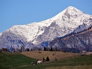 67 Dal Pizzo di Spino zoom sul Monte Cavallo